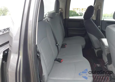 2018 Ram 1500 Express 4X4 6'4 Box из США, поврежденный, VIN 1C6RR7FT2JS327763